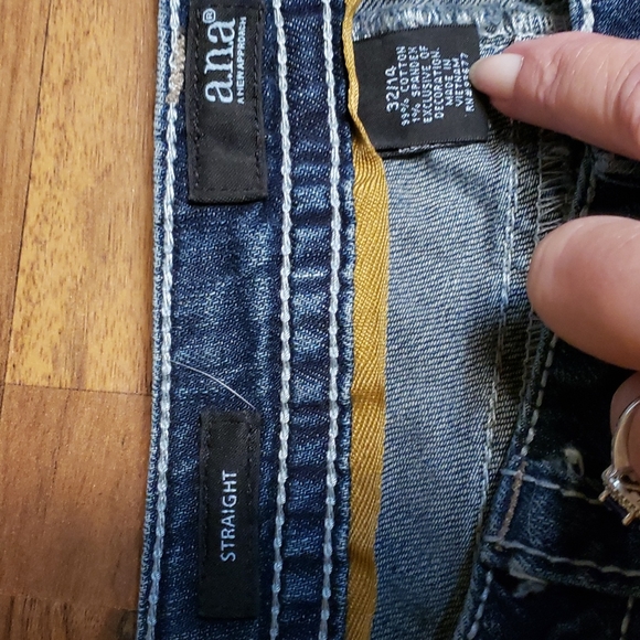 a.n.a. straight  cut 32/ 14 distressed look - Picture 6 of 7